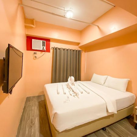 Kaizen Suites Manila Ngoại thất bức ảnh