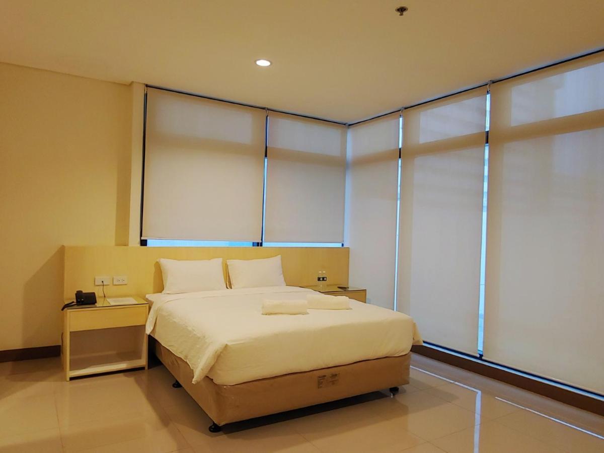 Kaizen Suites Manila Ngoại thất bức ảnh
