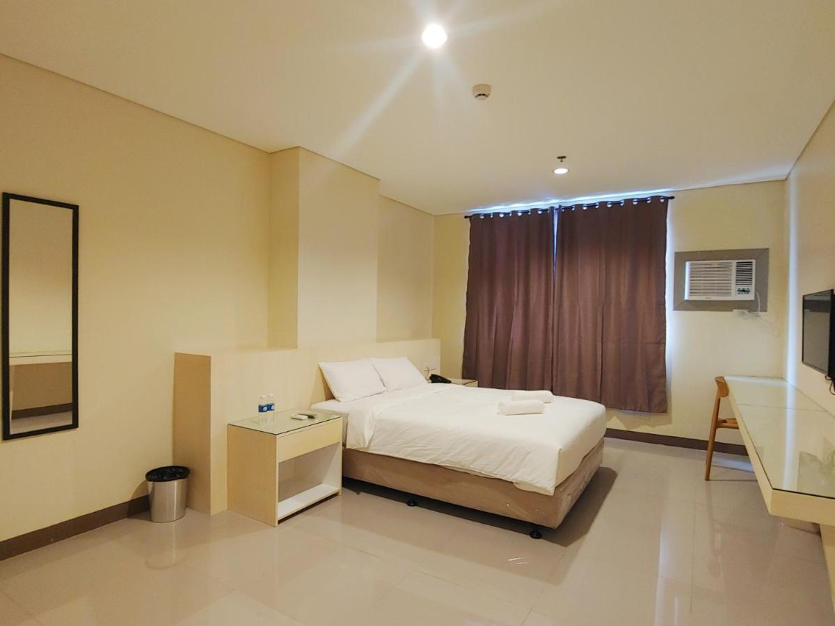 Kaizen Suites Manila Ngoại thất bức ảnh