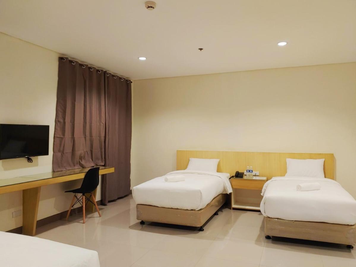 Kaizen Suites Manila Ngoại thất bức ảnh